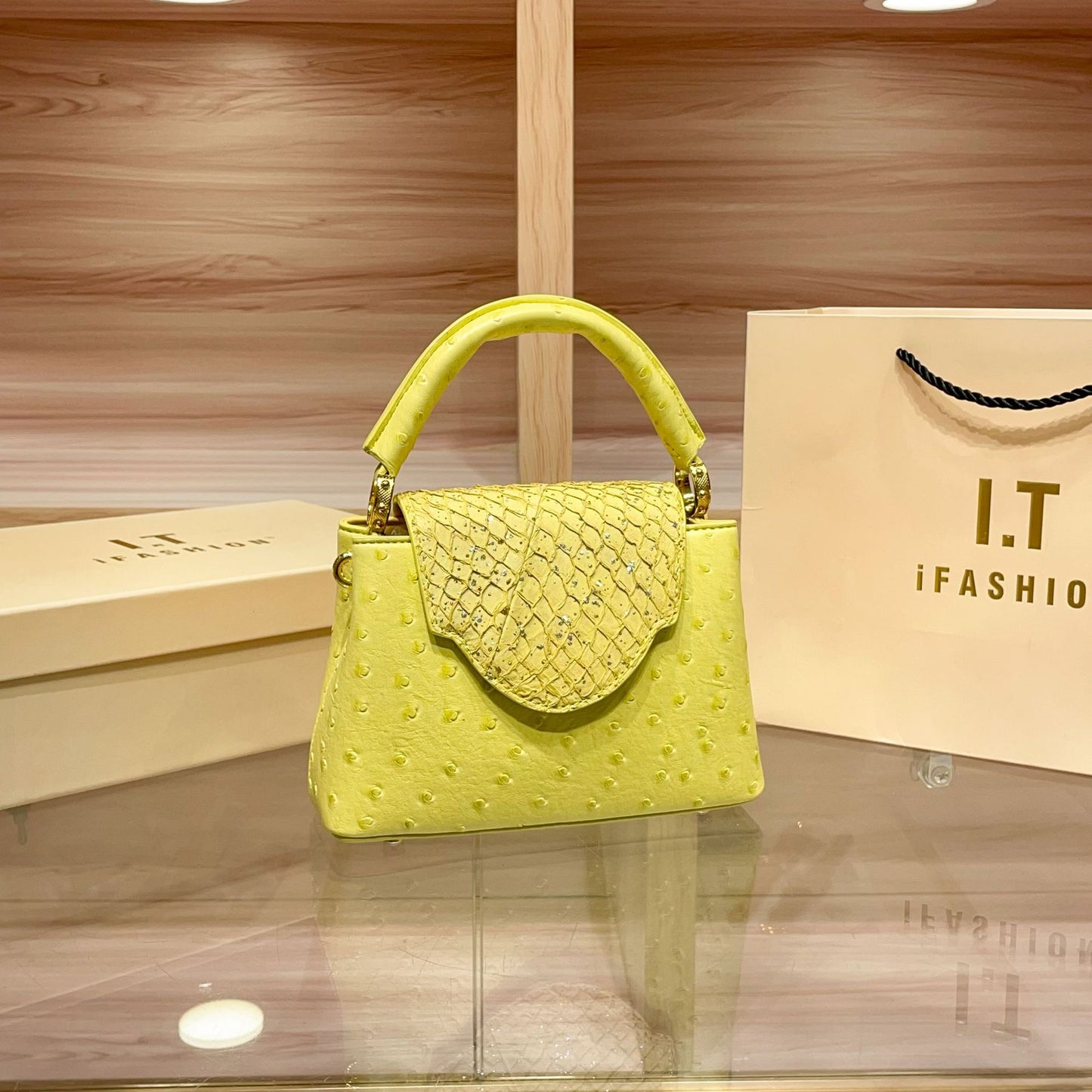 Women's High-grade Genuine Leather Ostrich Grain Fashion Crossbody Bags
