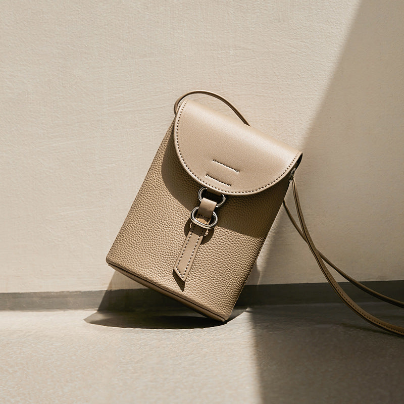 Mobile Female For High Sense Mini Bags