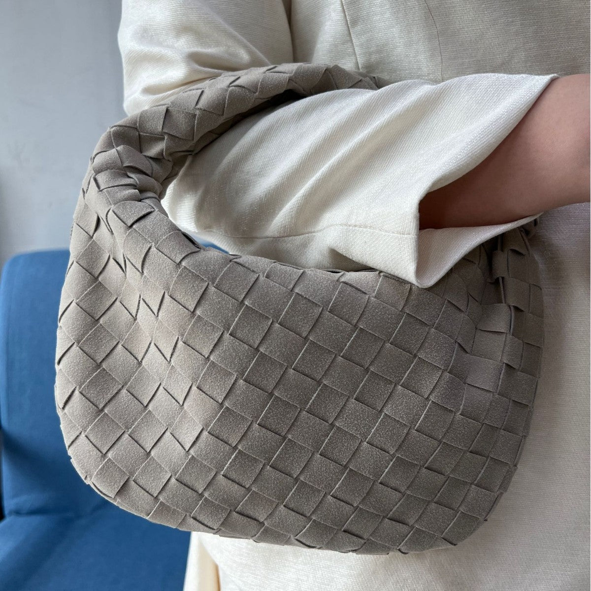 Frosted Woven Hand Handmade Horn Knotted Handbags