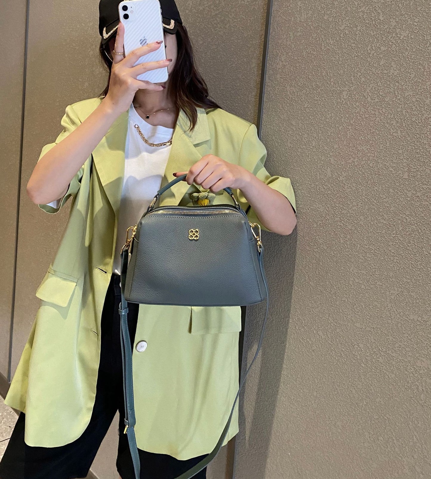 Women's First Layer Cowhide Simple Portable Fashion Shoulder Bags