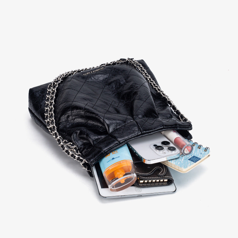 Women's High-grade Exquisite Stray Spring Underarm Garbage Shoulder Bags