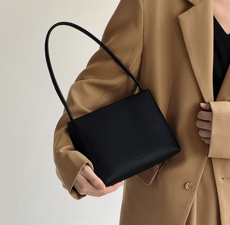 Women's Autumn Simple French Style Underarm Stick Shoulder Bags