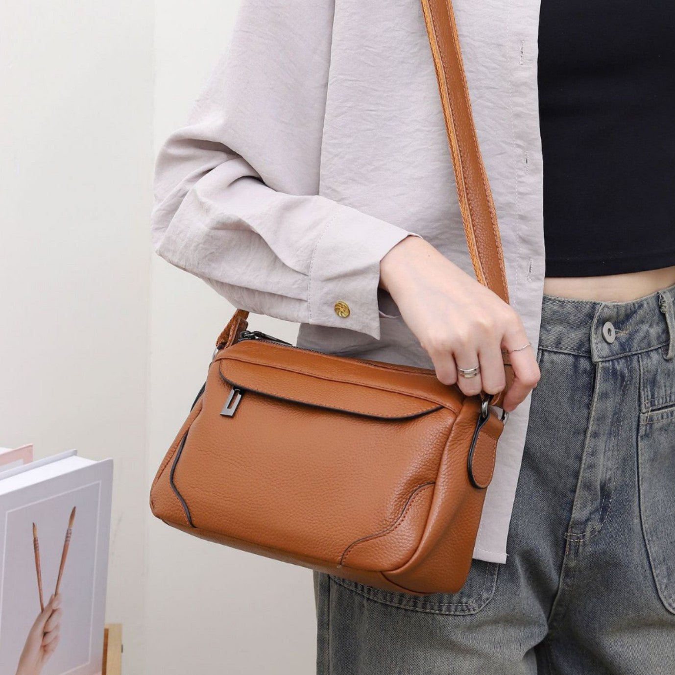 Women's Layer Cowhide Shell Popular Fashion Practical Bags