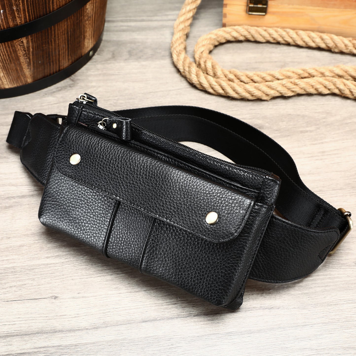 Men's Russian Leather Retro Top Layer Bags