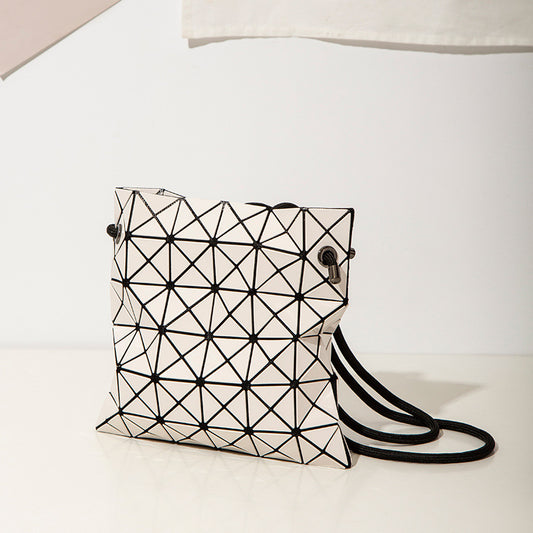 Women's Rhombus Drawstring Bundle For Lifetime Shoulder Bags