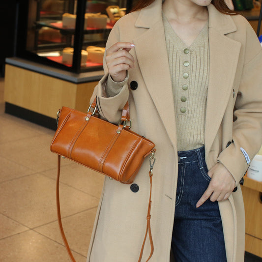 Women's First Layer Cattlehide Leather Fashion High-grade Small Square Bags