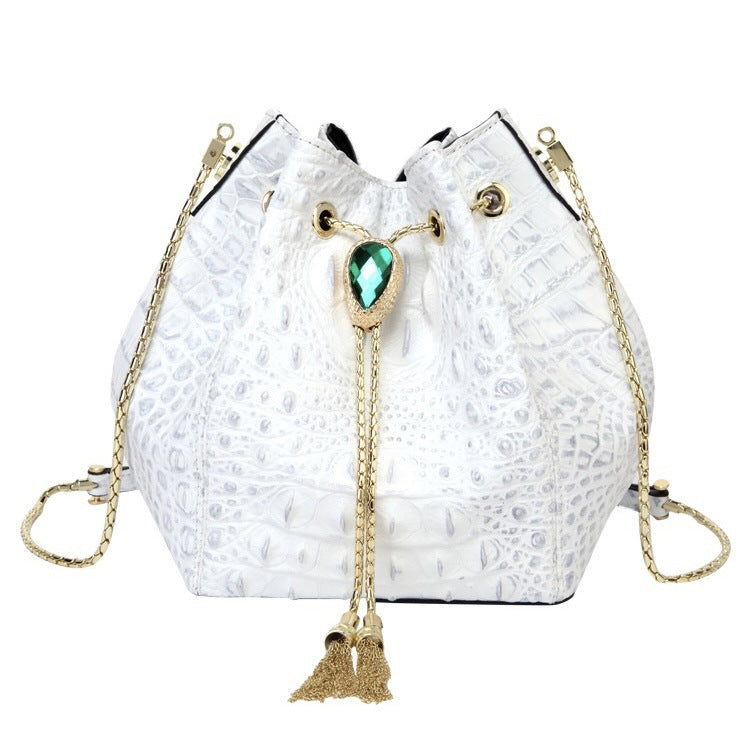 Women's Live Crocodile Pattern First Layer Cowhide Leather Chain Handbags