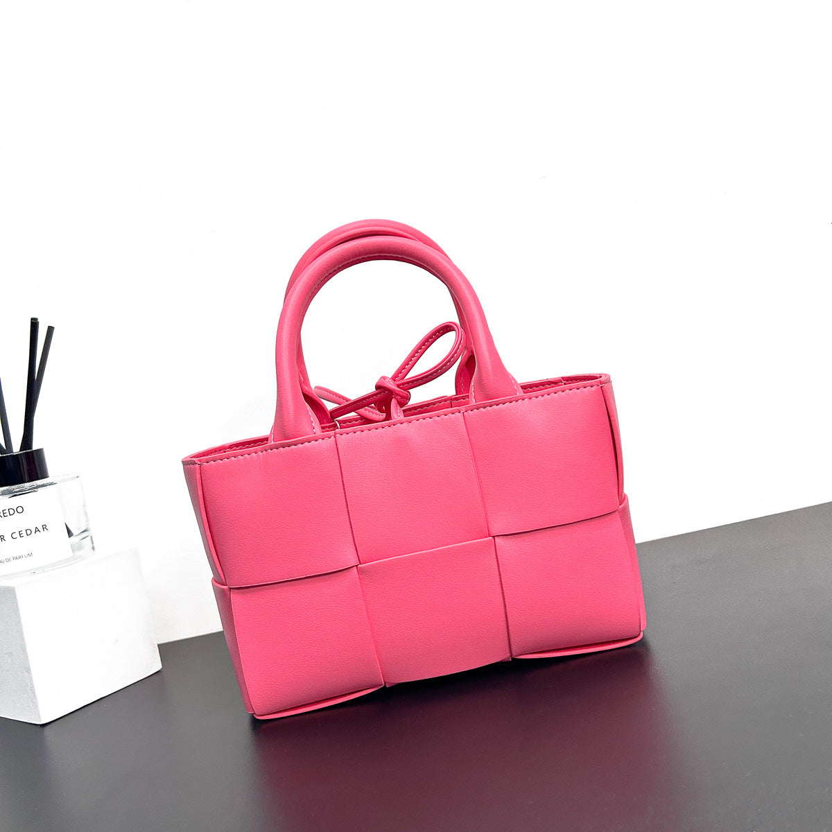 Women's Texture Big Woven Simple Fashion Large Shoulder Bags