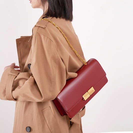 Women's Chain High-grade French Stick Design Genuine Shoulder Bags