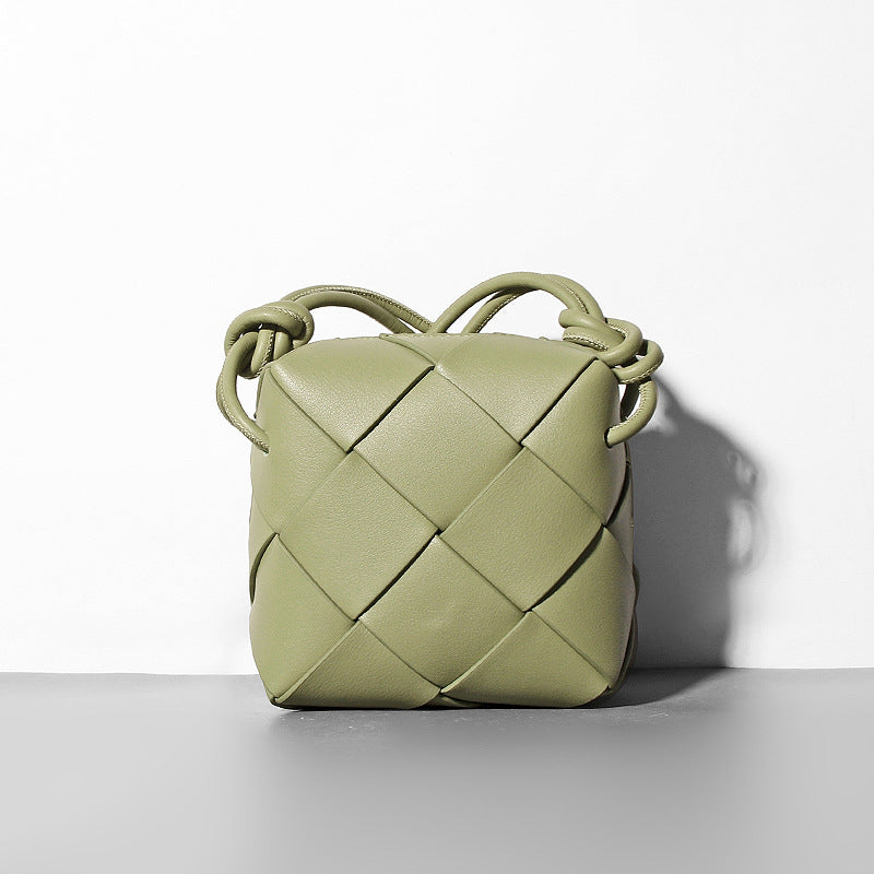 Pretty Fashion Woven Box Diamond Style Shoulder Bags