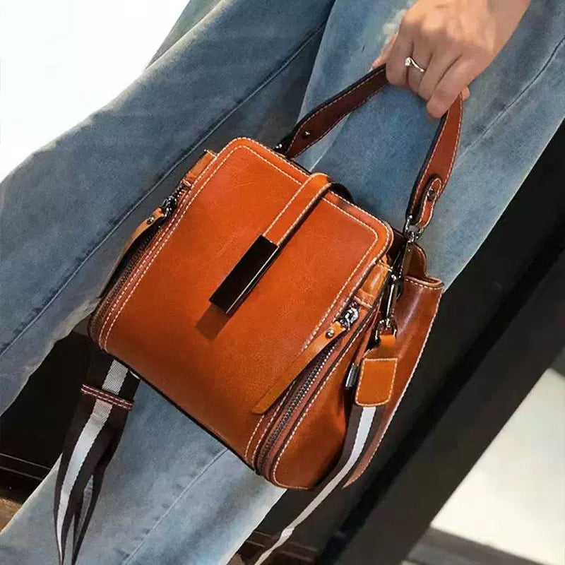 Women's Genuine Leather Trendy Four Fashion Portable Handbags