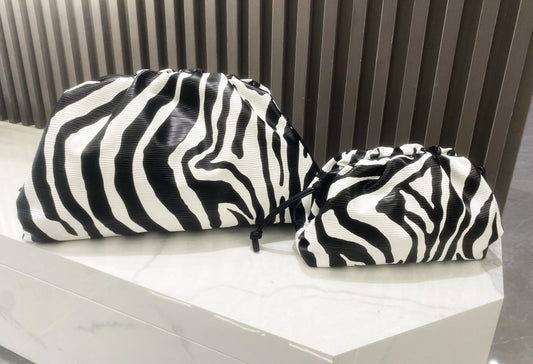 Women's Clip Pleated Cloud Zebra Pattern Hand Shoulder Bags