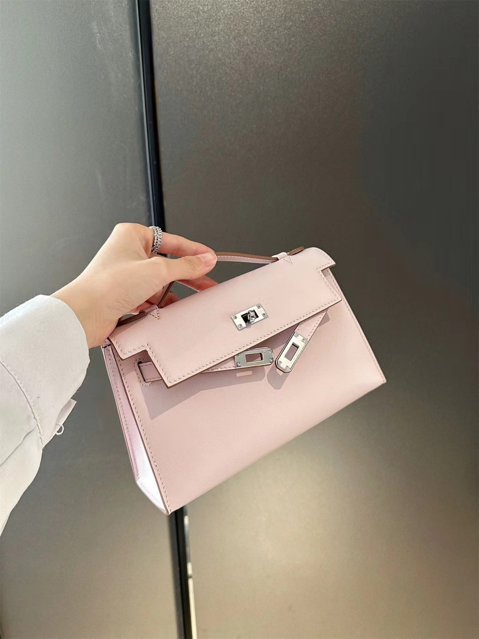 Women's Generation Kelly Mini Genuine Leather Chain Crossbody Bags
