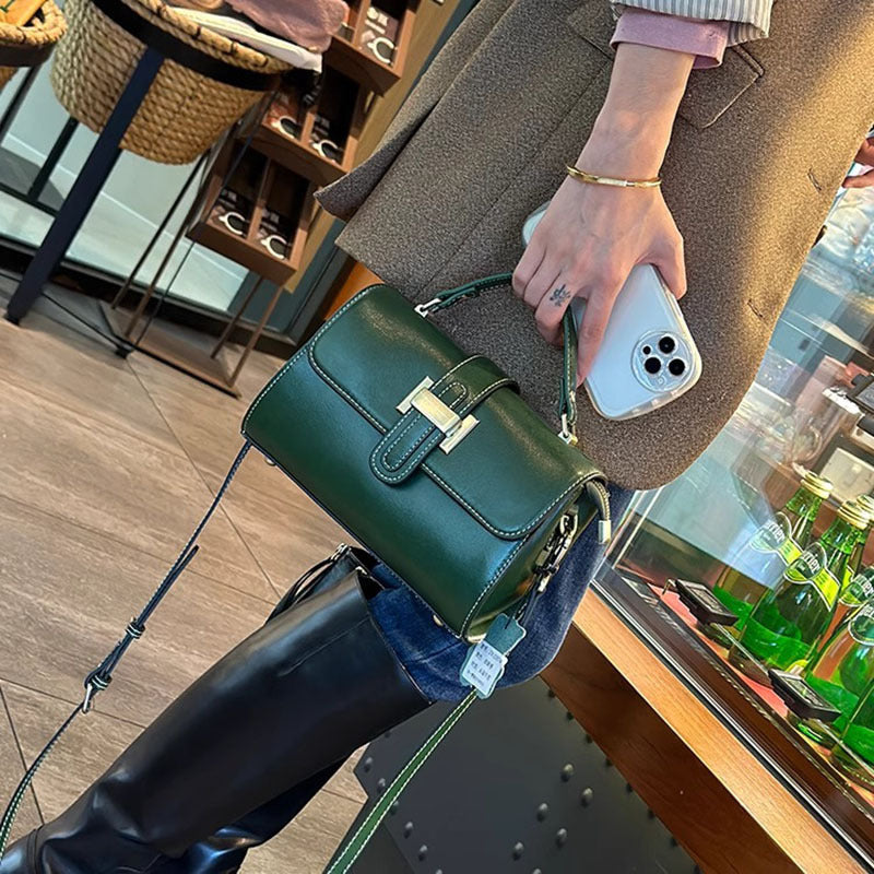 Women's Underarm Vintage Leather Light Luxury Cowhide Shoulder Bags