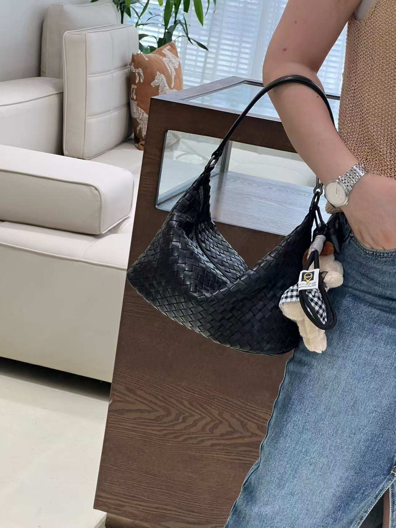 Women's Luxury Moon Fashion Genuine Leather Woven Portable Large Shoulder Bags
