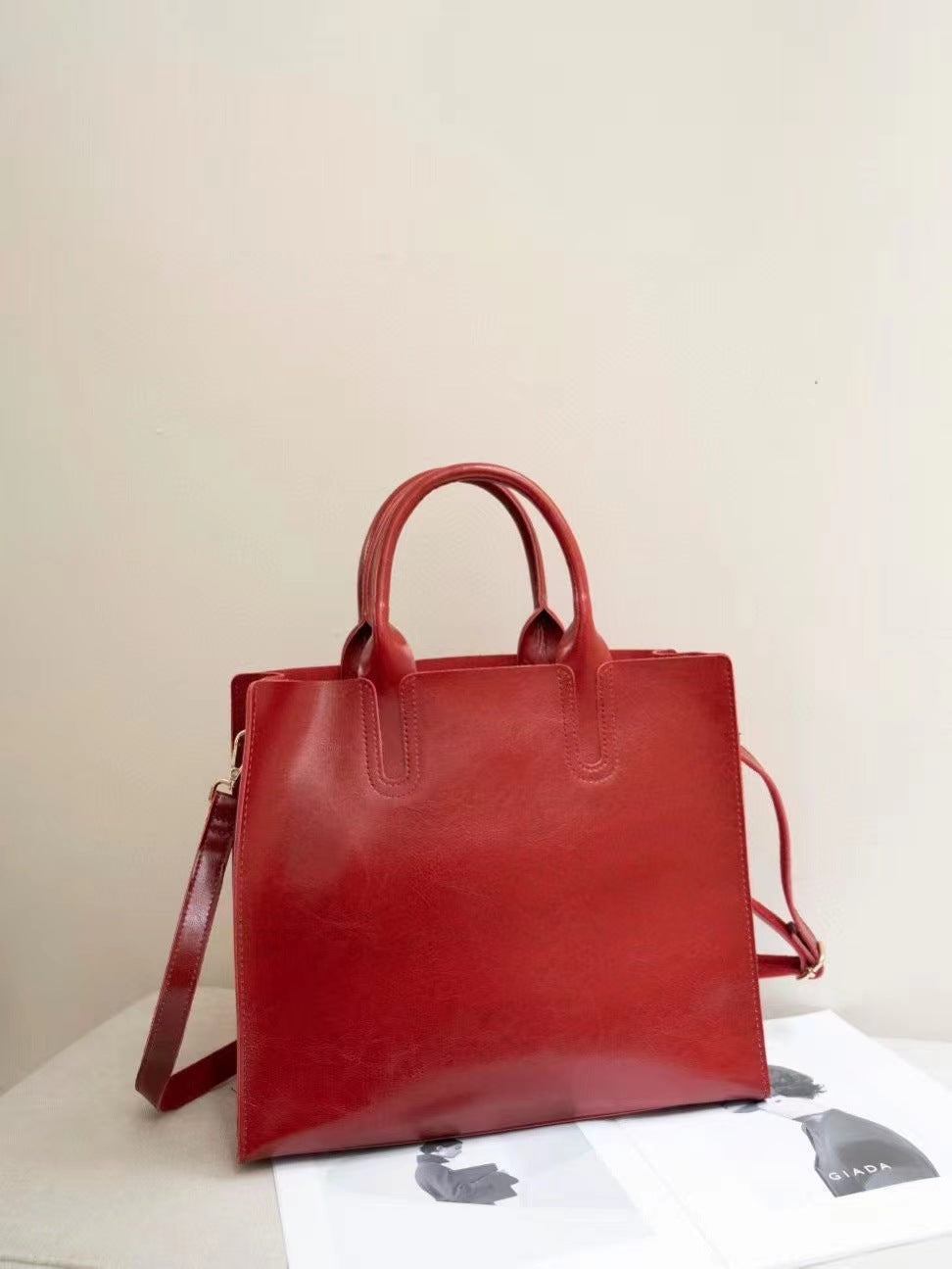 Women's Cow Leather Oil Waxed Retro Large Tote Bags