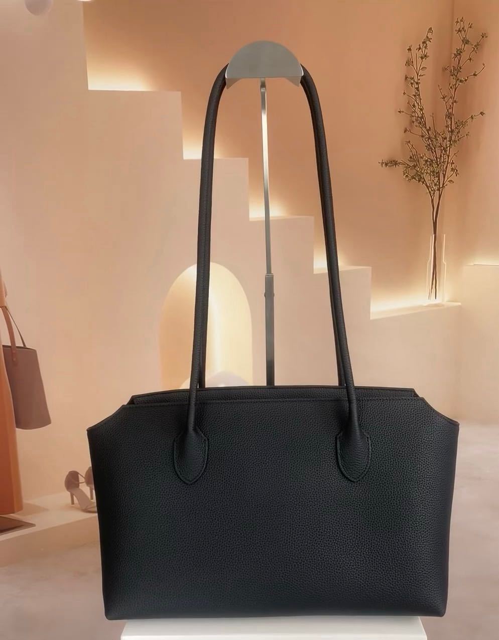 Kendall Portable Commute Minimalist Large Capacity Shoulder Bags