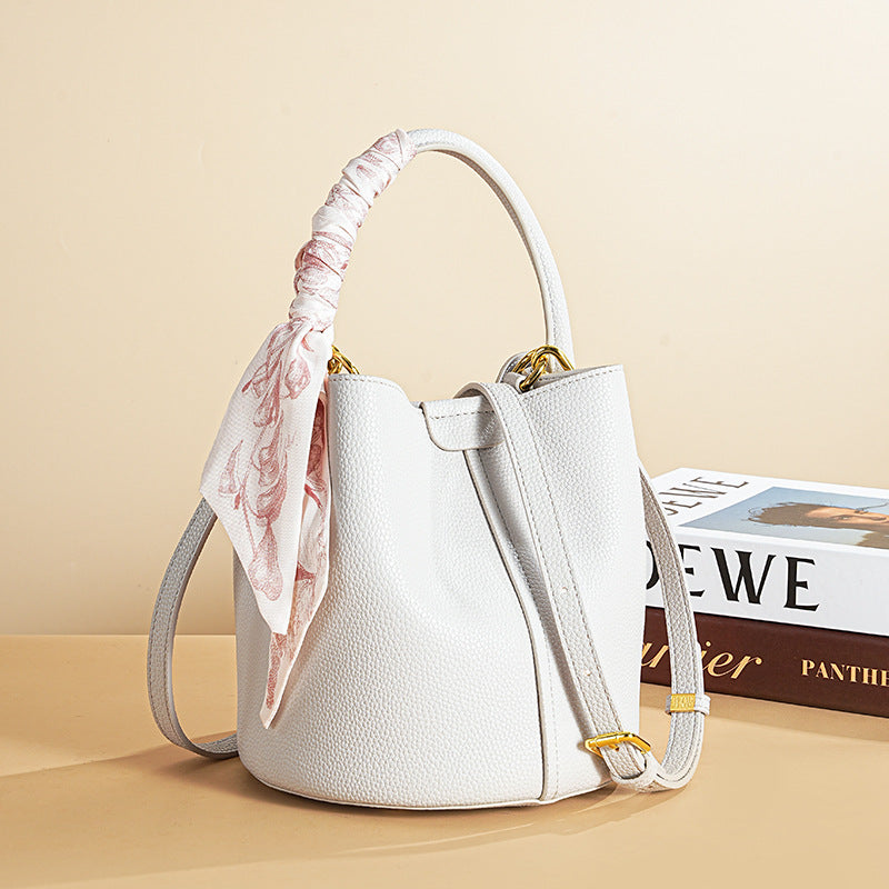 Women's Fashion Large Capacity Summer High-grade Leather Shoulder Bags