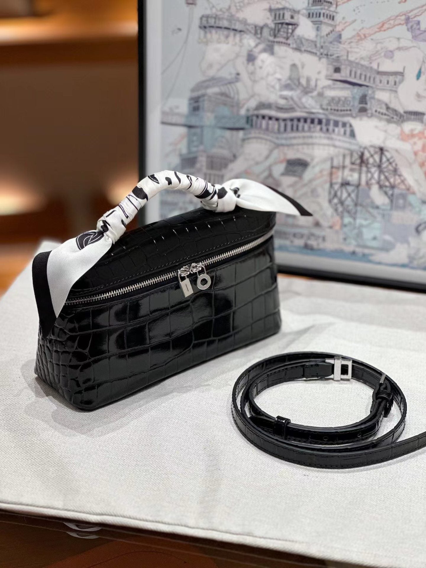 Women's Genuine Leather Lunch Box Kelly Lychee Pattern Shoulder Bags
