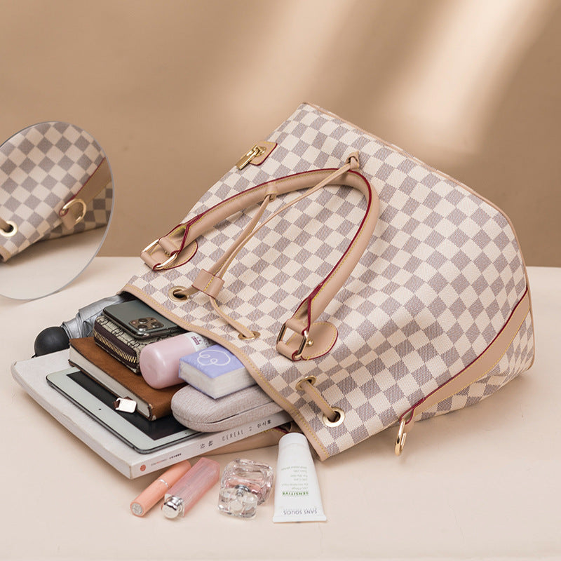 Women's Fashion Retro Large Capacity Portable High Handbags