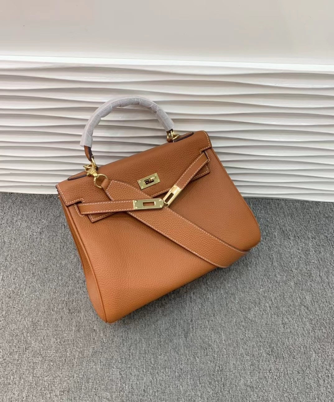 Women's Top Layer Cow Leather Wide Strap Handbags
