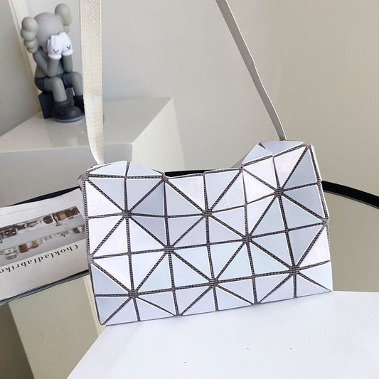 Summer Simple Style Geometric Rhombus Life Shoulder Bags