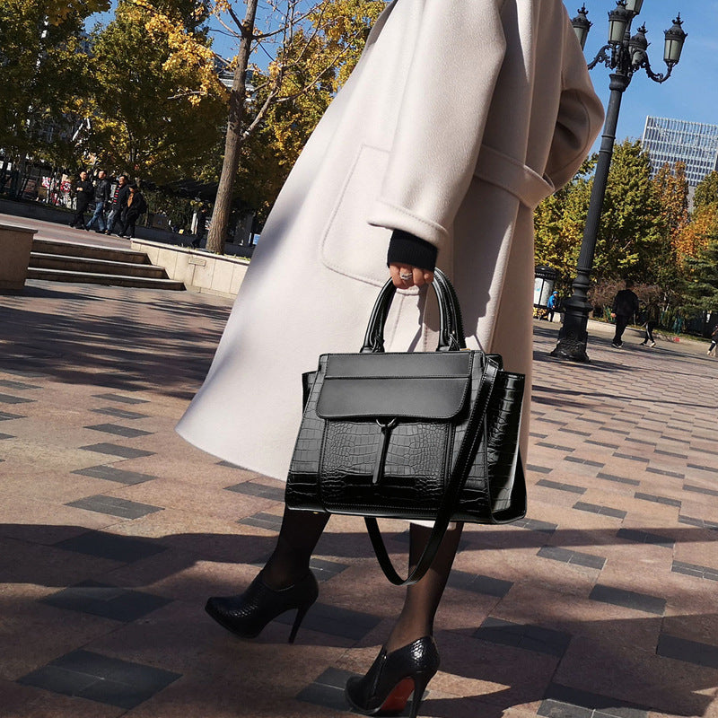 Women's Big Fashionable Korean Style Large Capacity Handbags