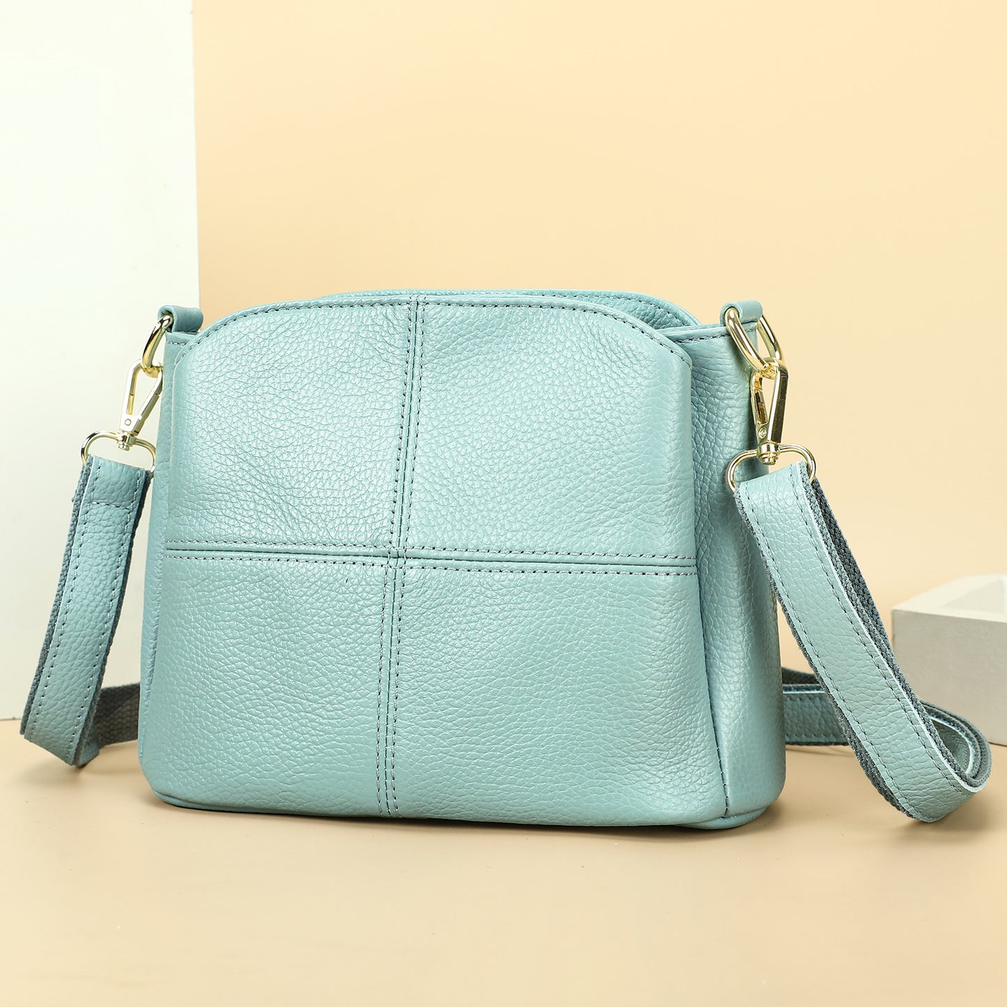 Women's Leather Large Capacity High-grade First Layer Crossbody Bags