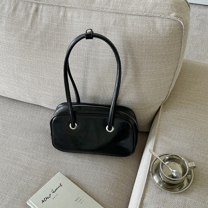 Women's Oil Wax Leather Large Capacity High Shoulder Bags