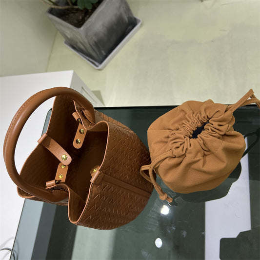 Women's Handmade Genuine Leather Woven High-grade Bucket Bags