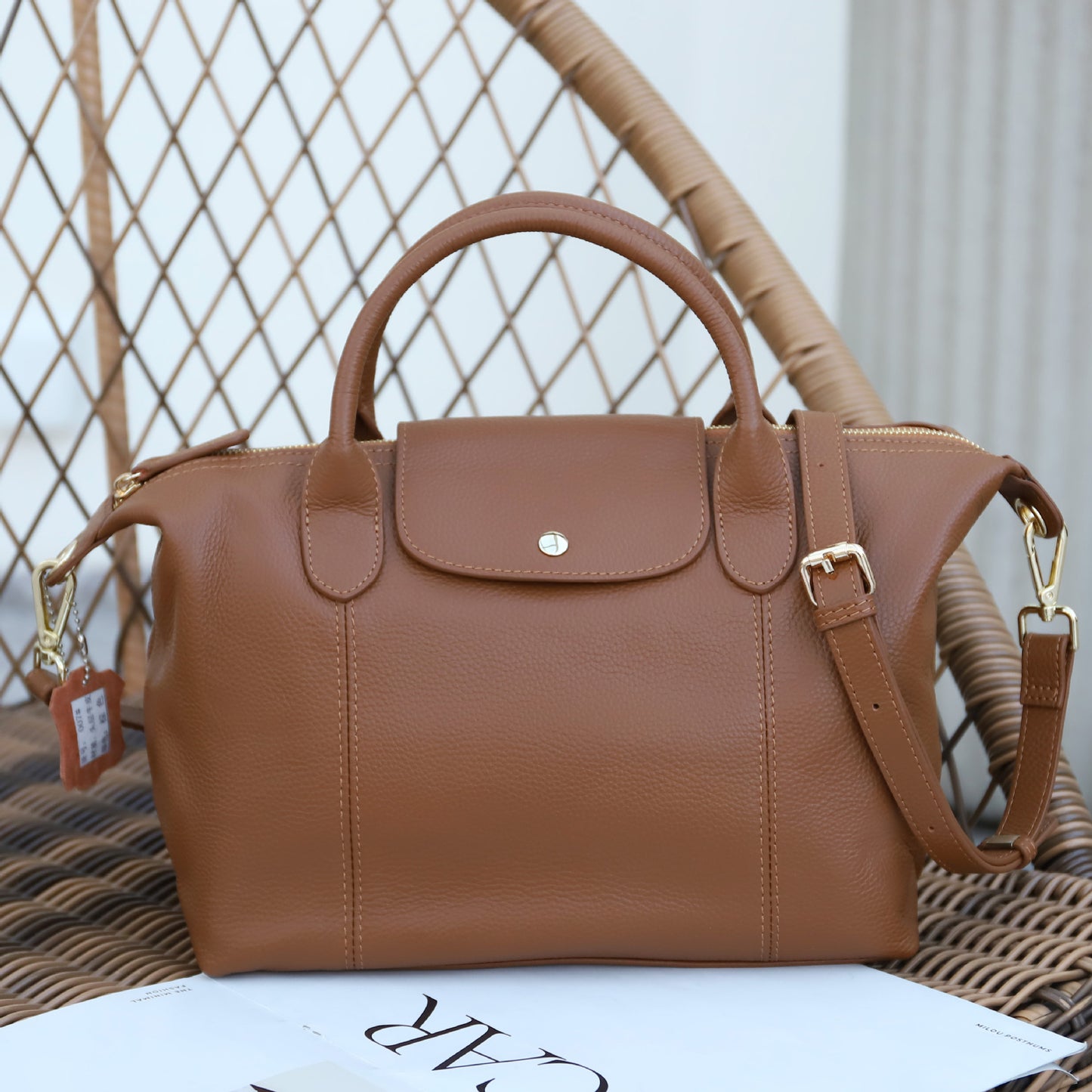 Women's Layer Cowhide Leather Large Capacity Texture Portable Crossbody Bags