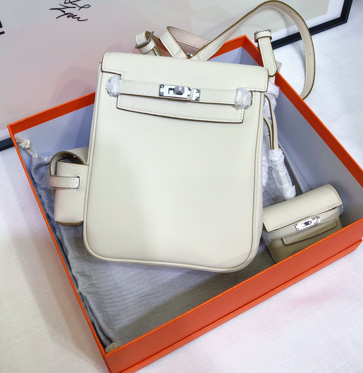 Classy Women's Kelly Fashion Genuine Leather Backpacks