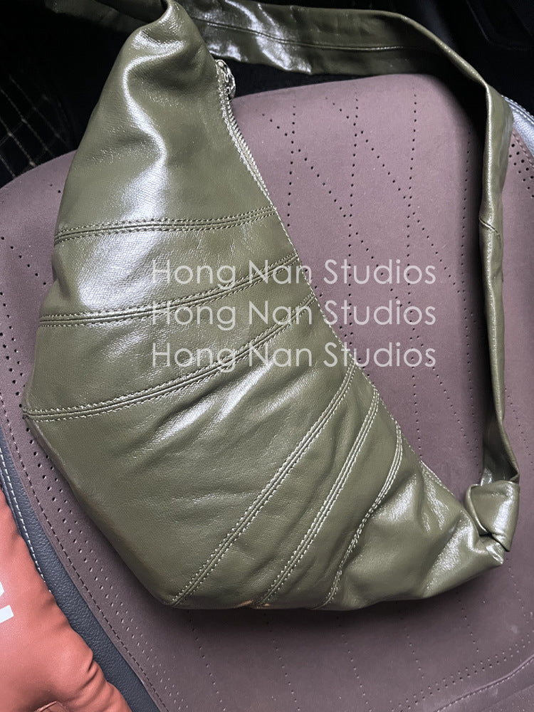 Linen Coated Croissant Niche Ode Advanced Texture Crossbody Bags