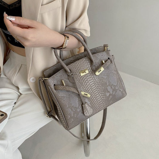 Women's Retro Snakeskin Pattern Trendy Large Capacity Shoulder Bags