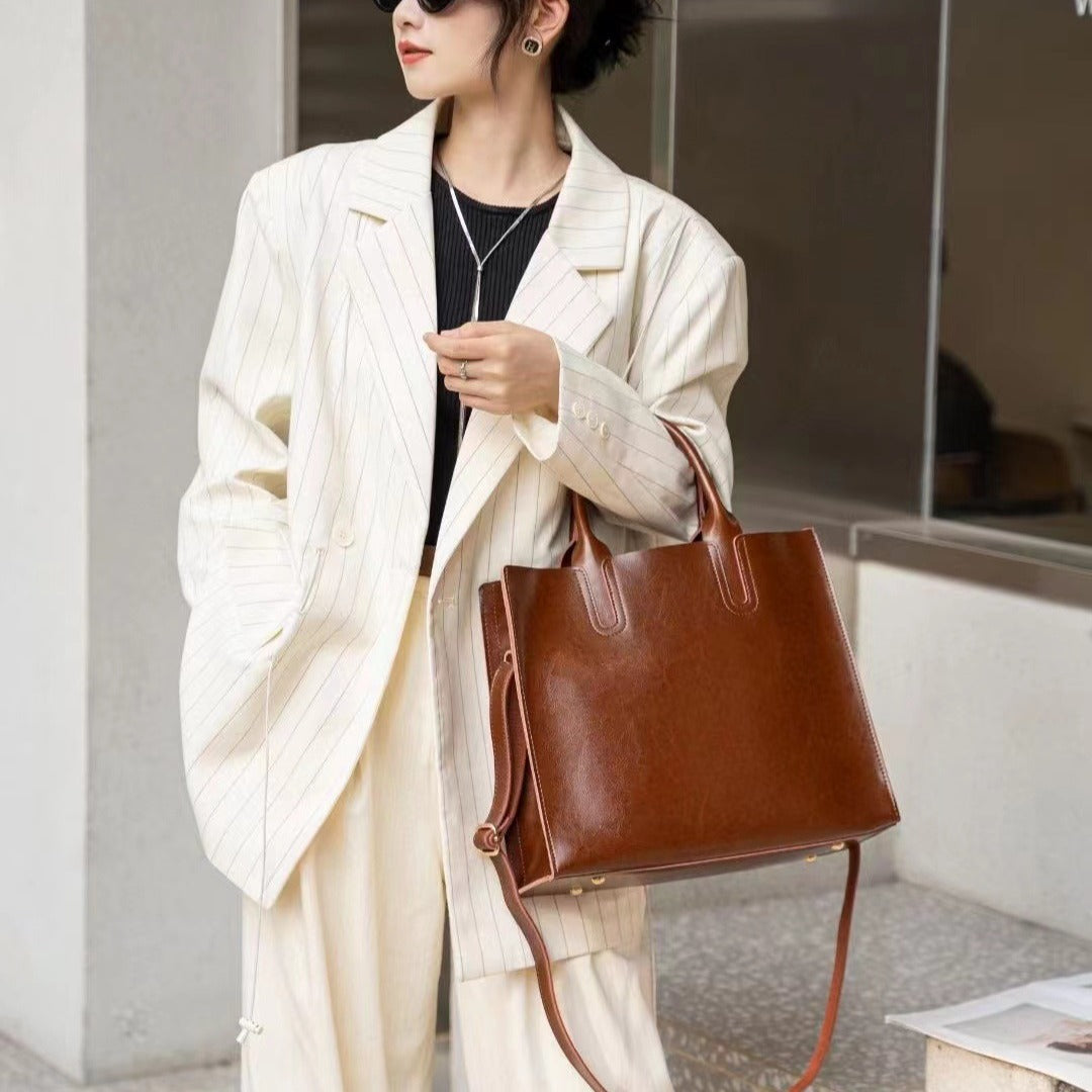 Women's Cow Leather Oil Waxed Retro Large Tote Bags