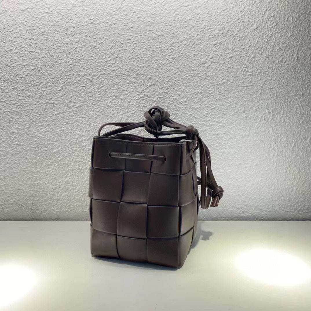 Women's Trendy Spring Woven Niche Portable Mini Bucket Bags
