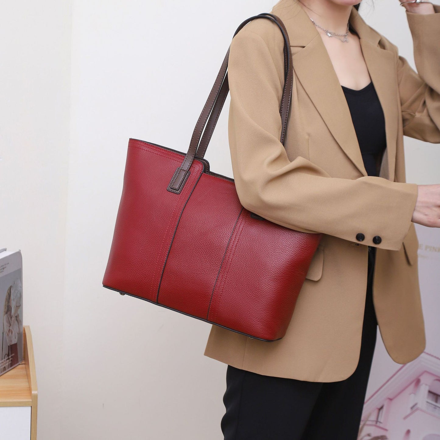 Big Female Large Capacity Commuter Mom Crossbody Bags