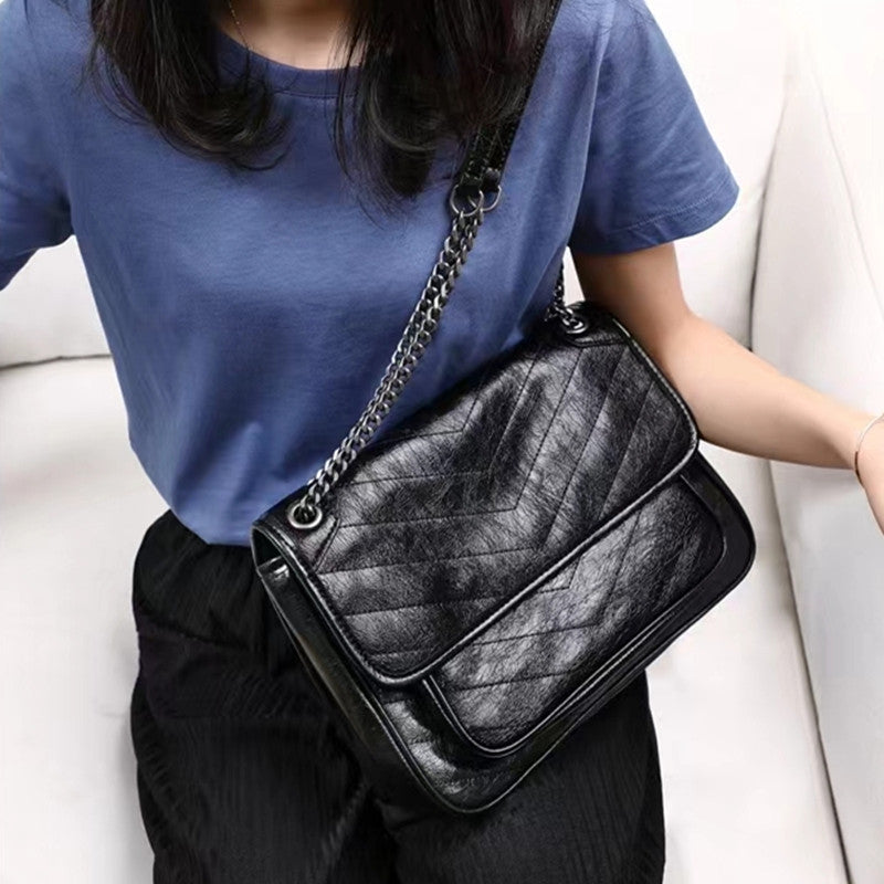 Women's Crack First Layer Cowhide Vintage Chain Shoulder Bags