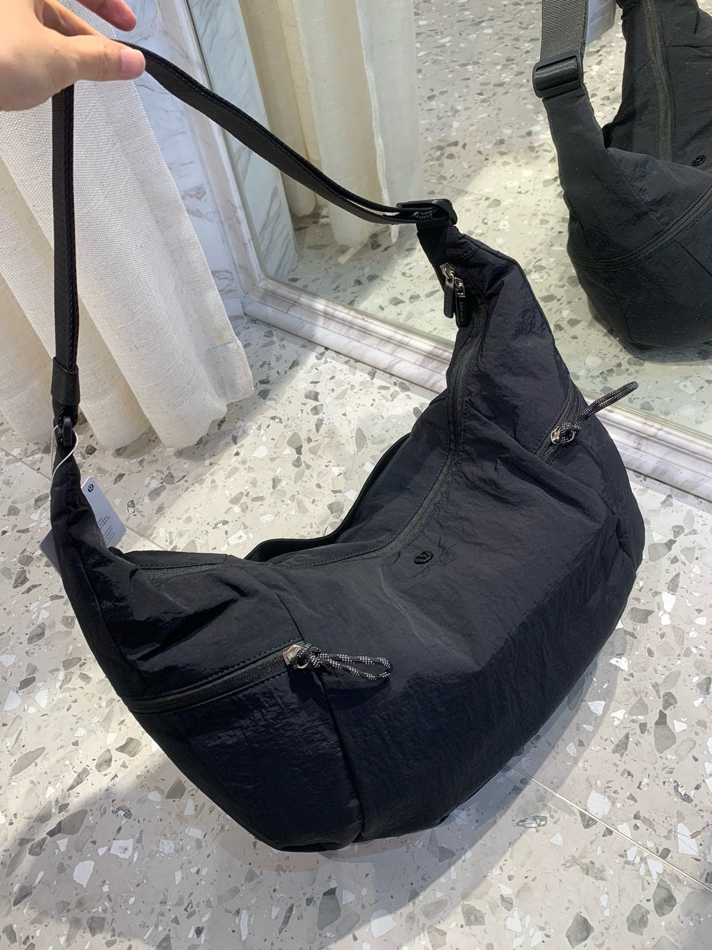 Women's Dumpling Croissant Sport Fitness Water Repellent Crossbody Bags