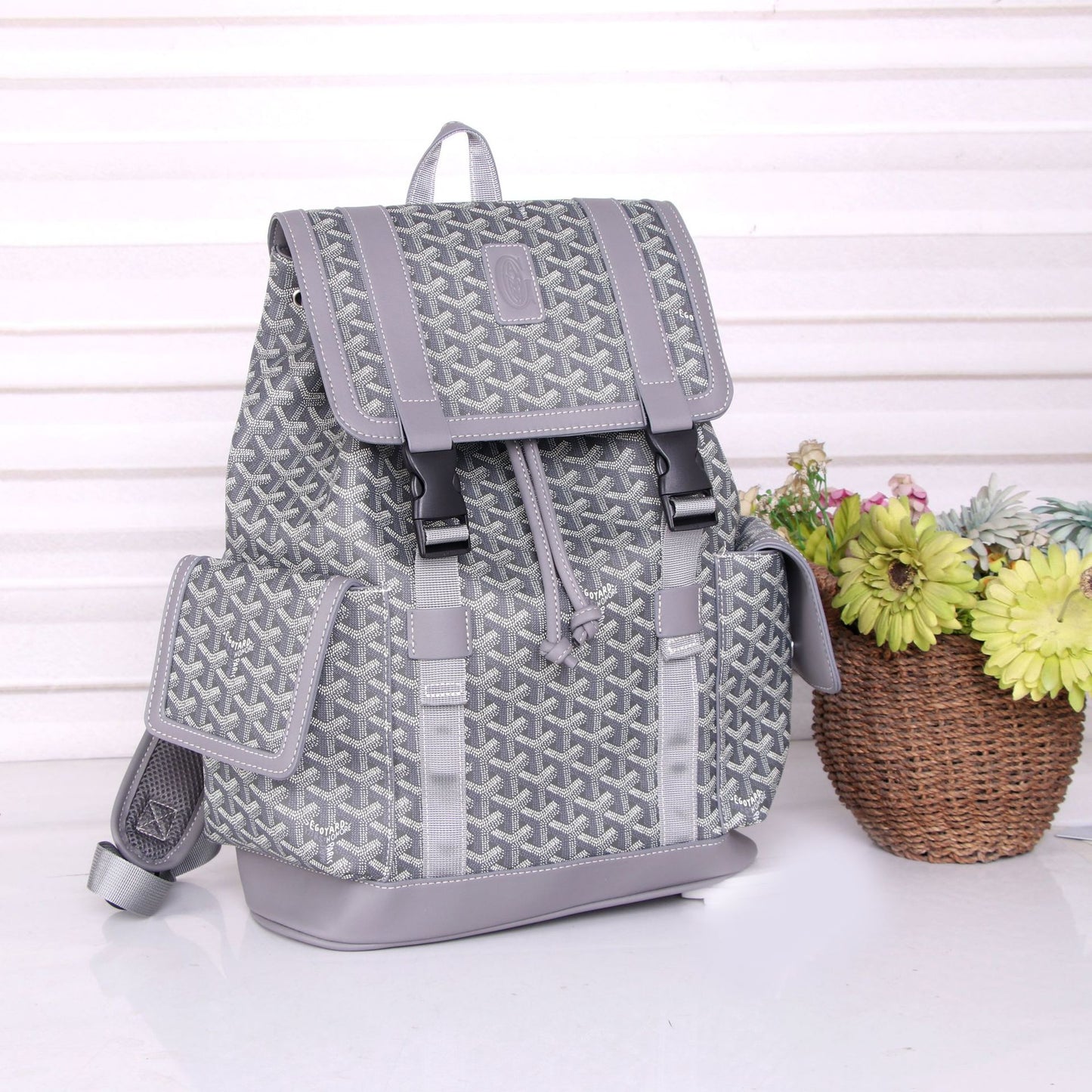 Men's Stylish Classic Look Large Capacity Bags