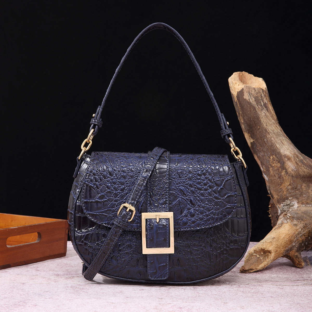 Women's Retro Hand-held Underarm Baguette Crocodile Pattern Crossbody Bags
