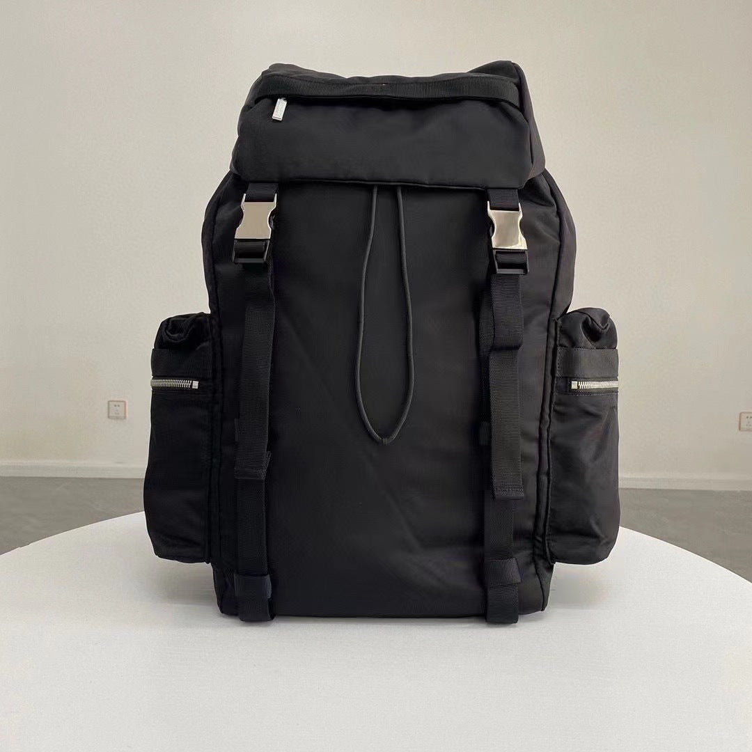 Comfortable Unisex Large Capacity Nylon Waterproof Backpacks