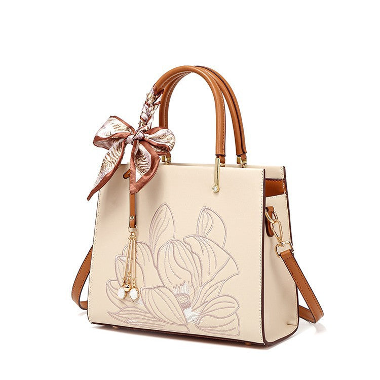 Mother's Elegant Banquet Large Capacity Thorn Handbags