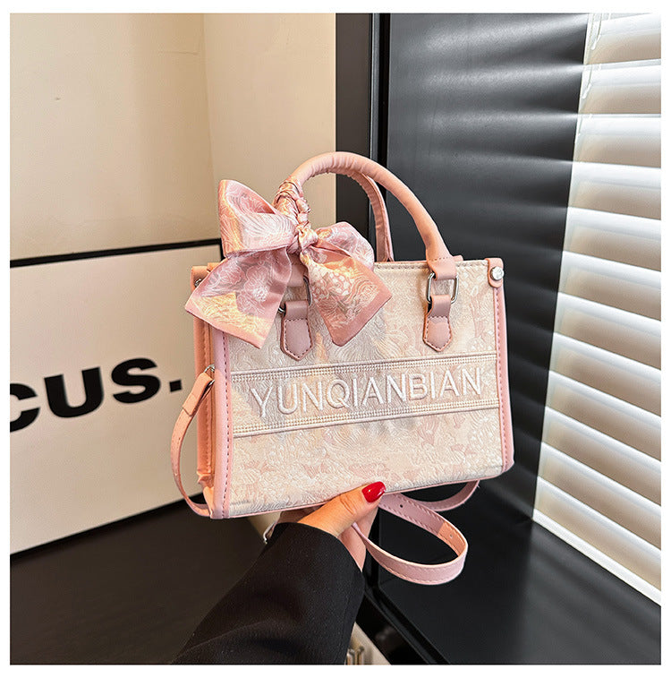 Exquisite Versatile Niche Fashionable Portable Female Tote Bags