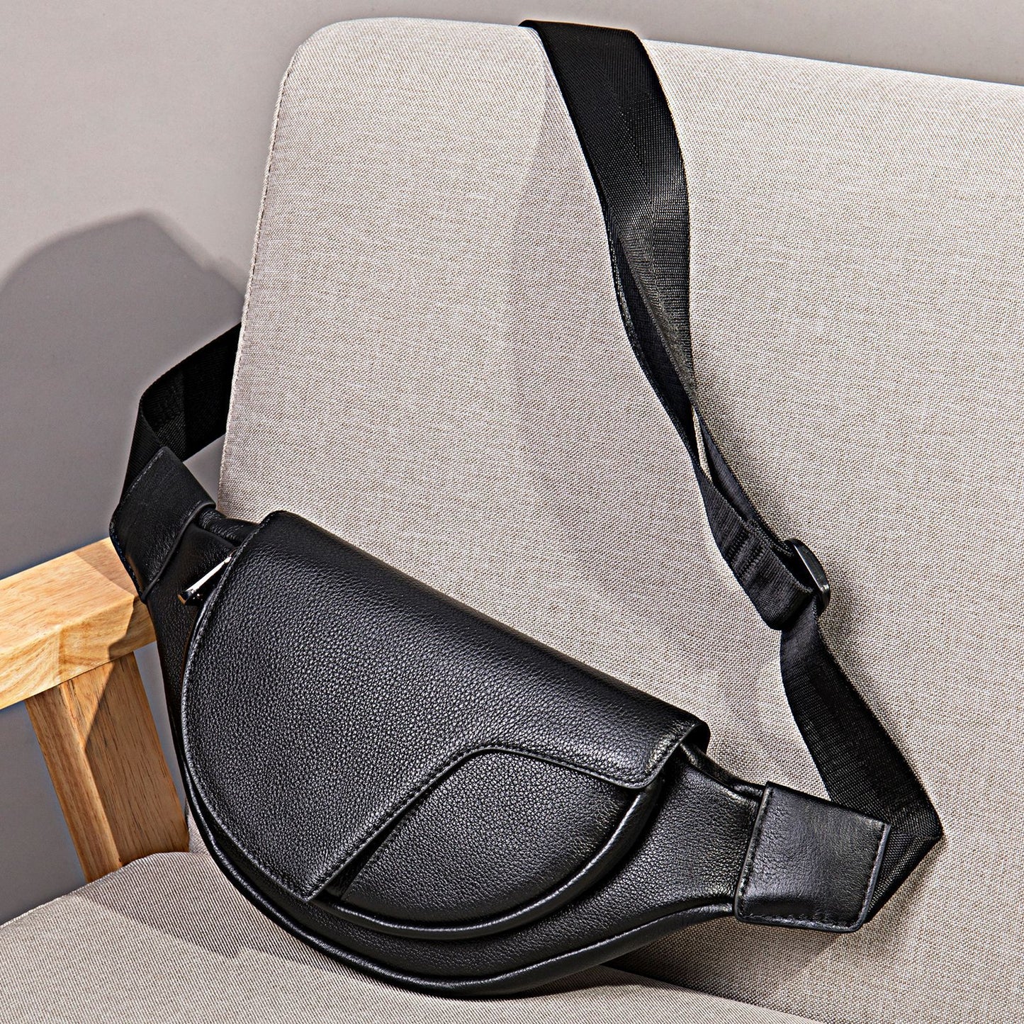 Men's Slanted Senior Household First Layer Cowhide Men's Chest Bags