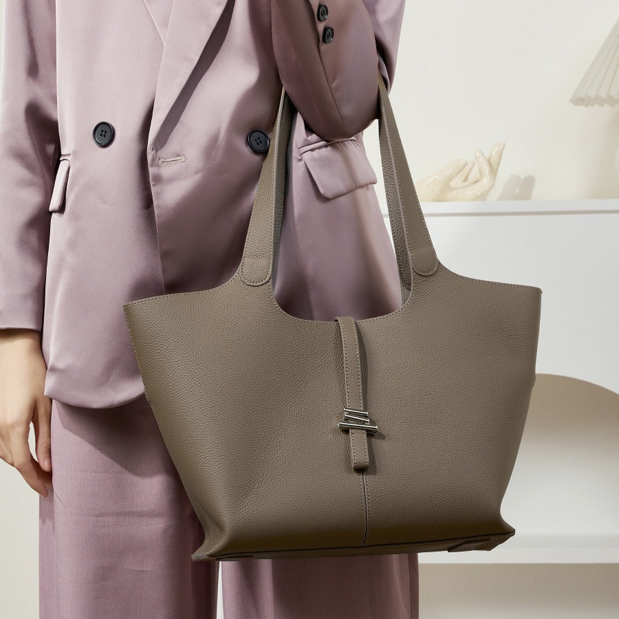 Women's Large Capacity Totes Genuine Leather First Layer Cowhide Bags