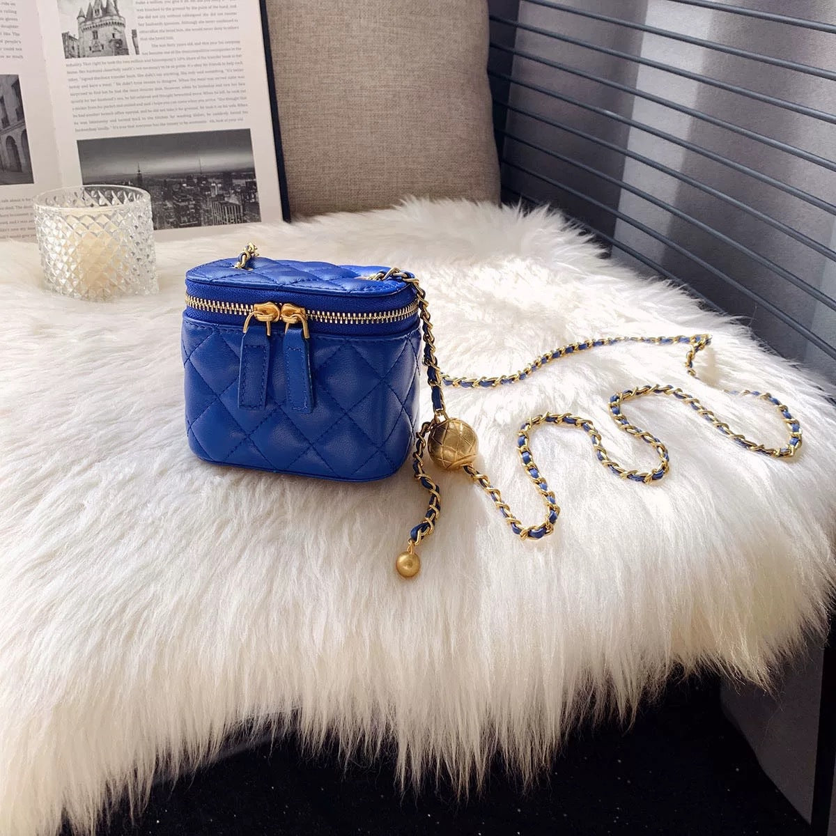 Classic Style Golden Balls Box Rhombus Small Square Bags