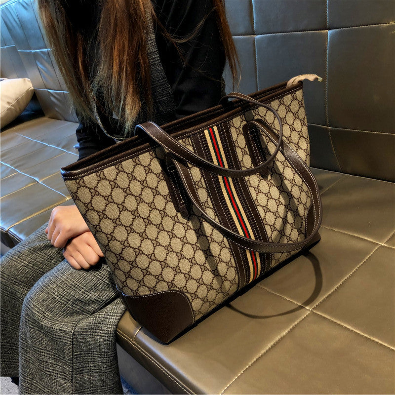 Women's Sea Large Capacity Totes High Sense Shoulder Bags