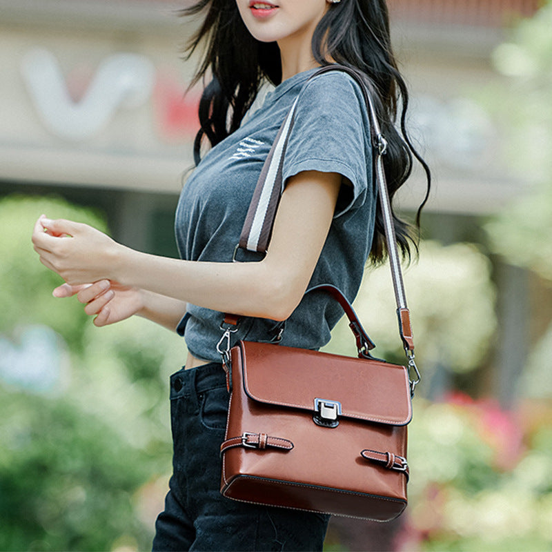Women's First Layer Cowhide Trendy Underarm Light Shoulder Bags
