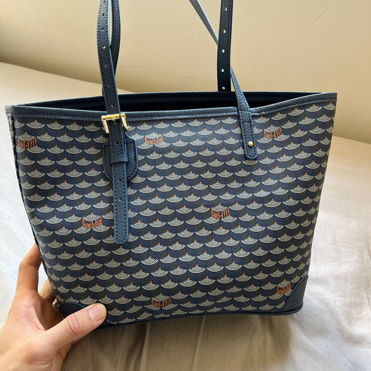 Women's Portable Commuter Waterproof Beach Shopping Dumpling Shoulder Bags